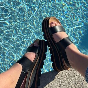 REEF Vista Luxe Sandals